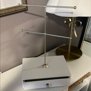 Elegant Silver Jewelry Organizer